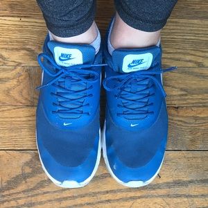 Nike Thea running shoes